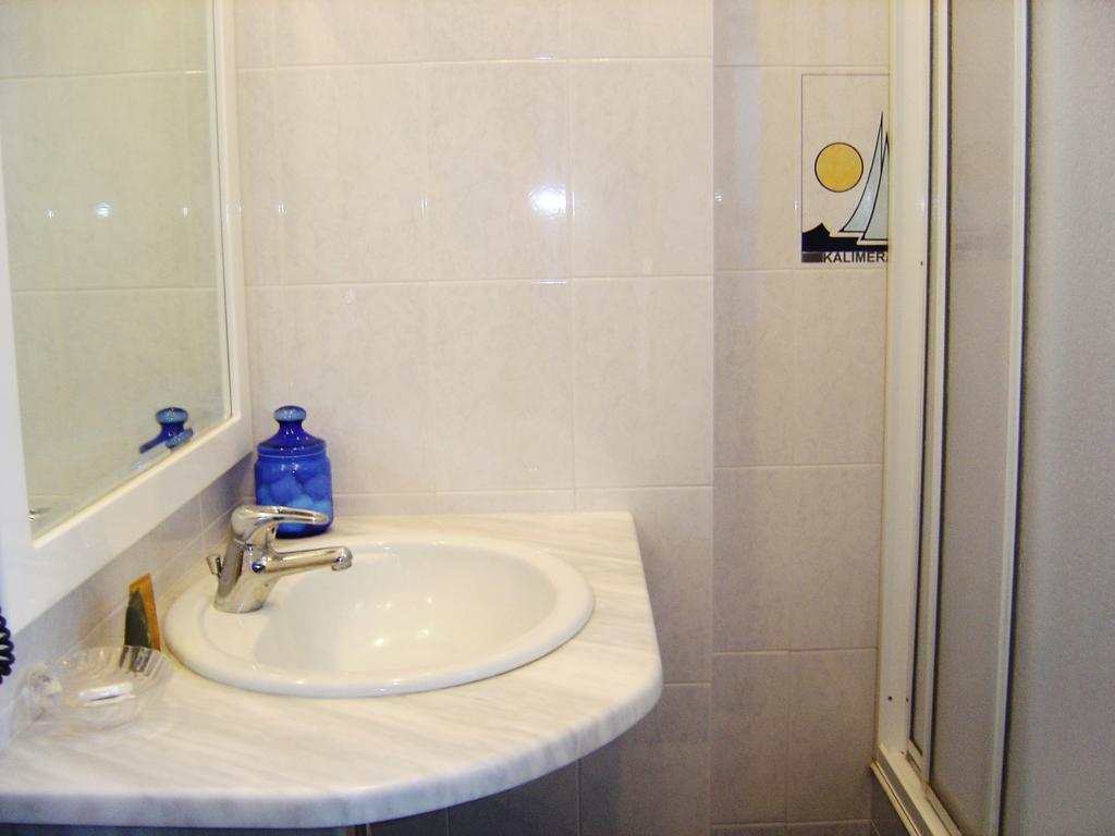 Kalimera Hotel Pórosz Kültér fotó