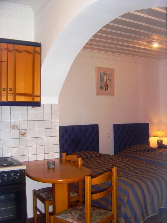 Kalimera Hotel Pórosz Kültér fotó