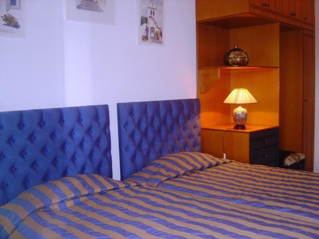 Kalimera Hotel Pórosz Kültér fotó