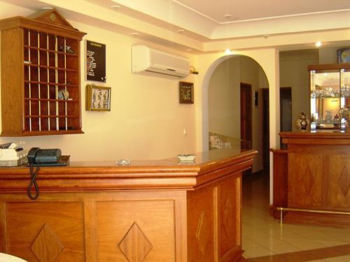 Kalimera Hotel Pórosz Kültér fotó