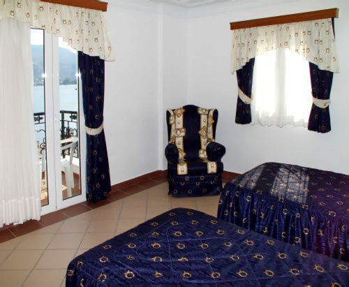 Kalimera Hotel Pórosz Kültér fotó