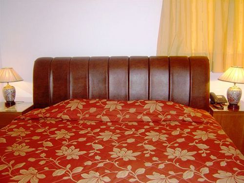 Kalimera Hotel Pórosz Kültér fotó